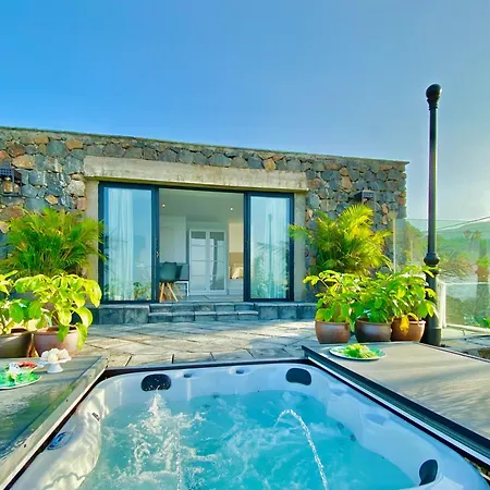Casa Lava Luminosa Y Con Magnificas Vistas Holiday home La Orotava