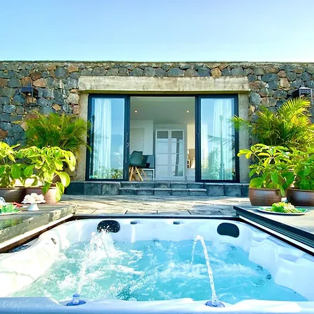 Casa Lava Luminosa Y Con Magníficas Vistas *